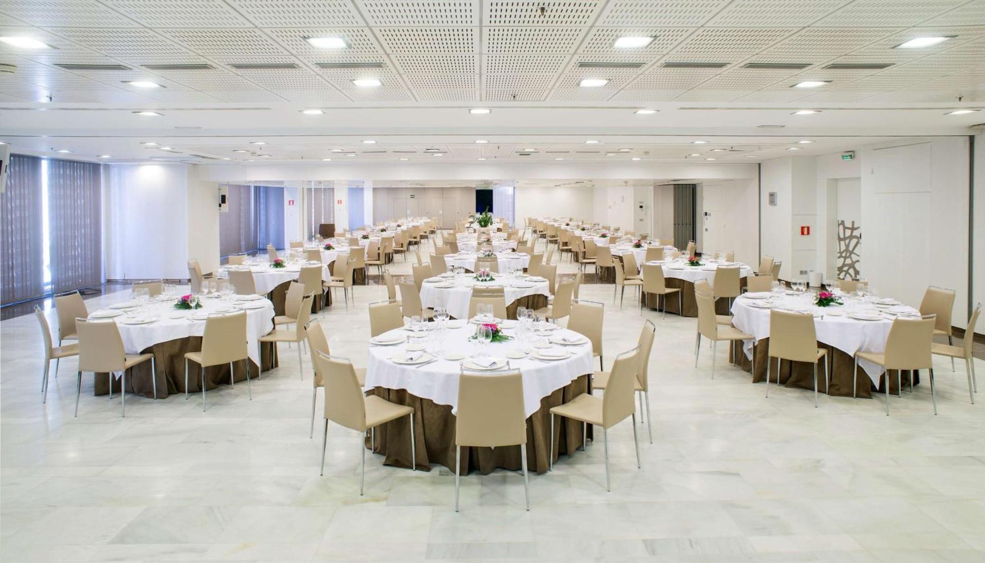 Hotel NH Collection Madrid Eurobuilding Exterior foto