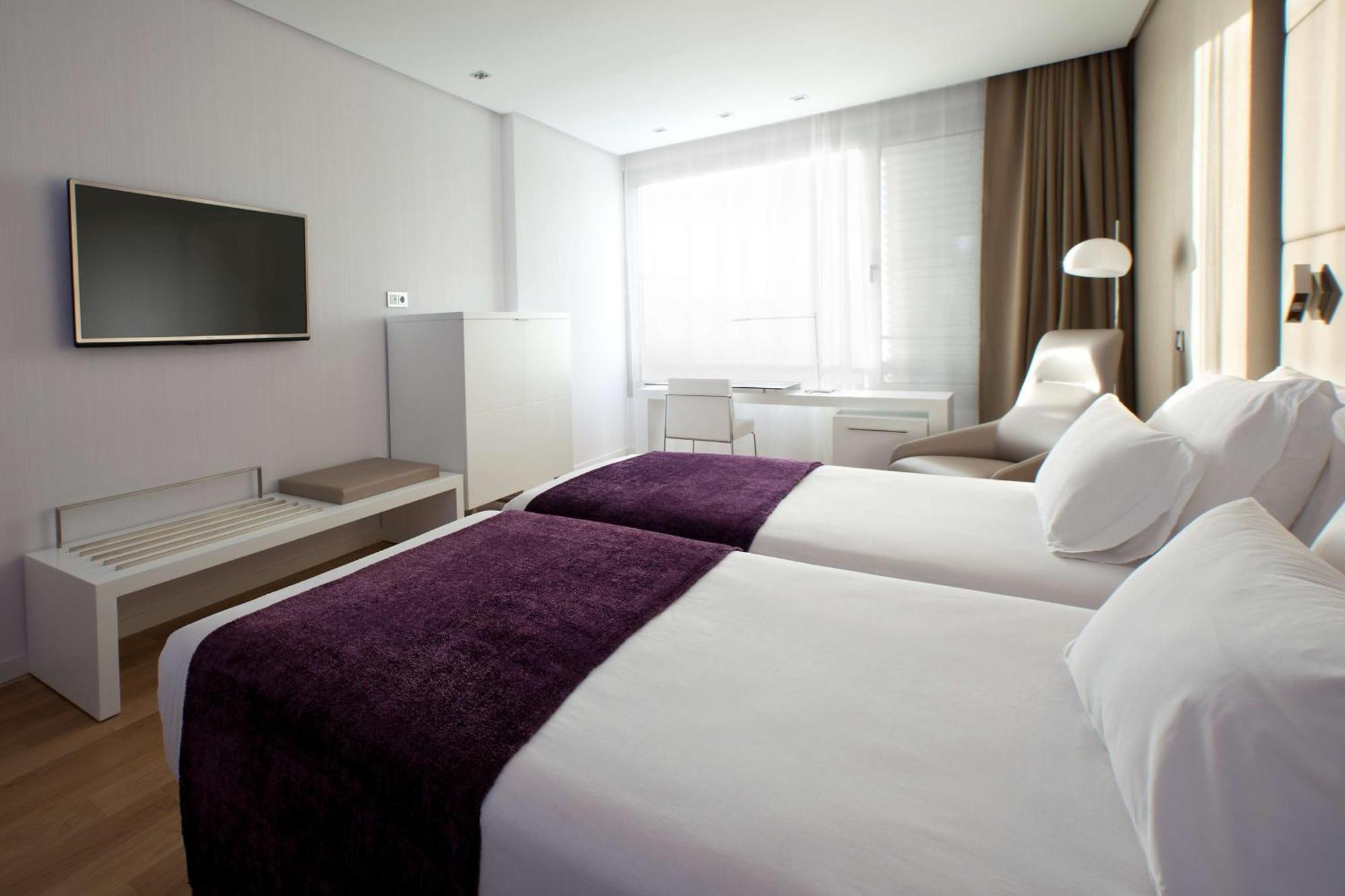 Hotel NH Collection Madrid Eurobuilding Exterior foto